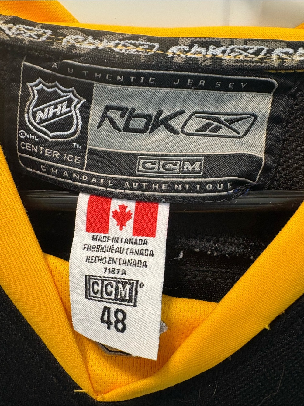 Boston Bruins Brad Marchand jersey - Picture 6 of 6